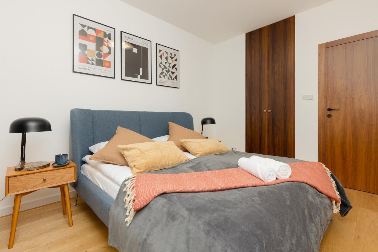Trendy & Spacious 3-Room Apartament Warsaw Wilanow By Noclegi Renters 외부 사진